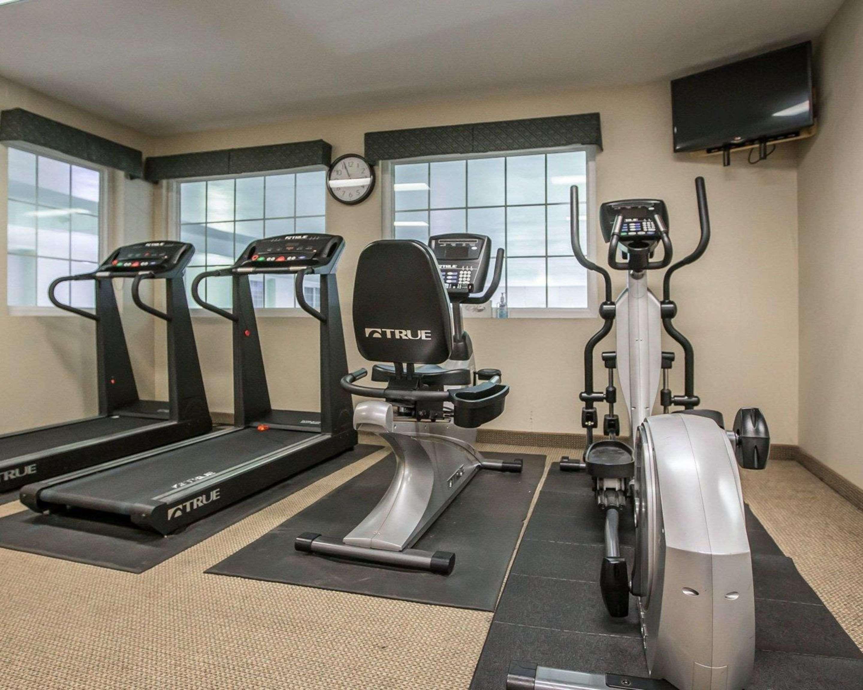 Quality Inn & Suites Dixon Near I-88 מראה חיצוני תמונה