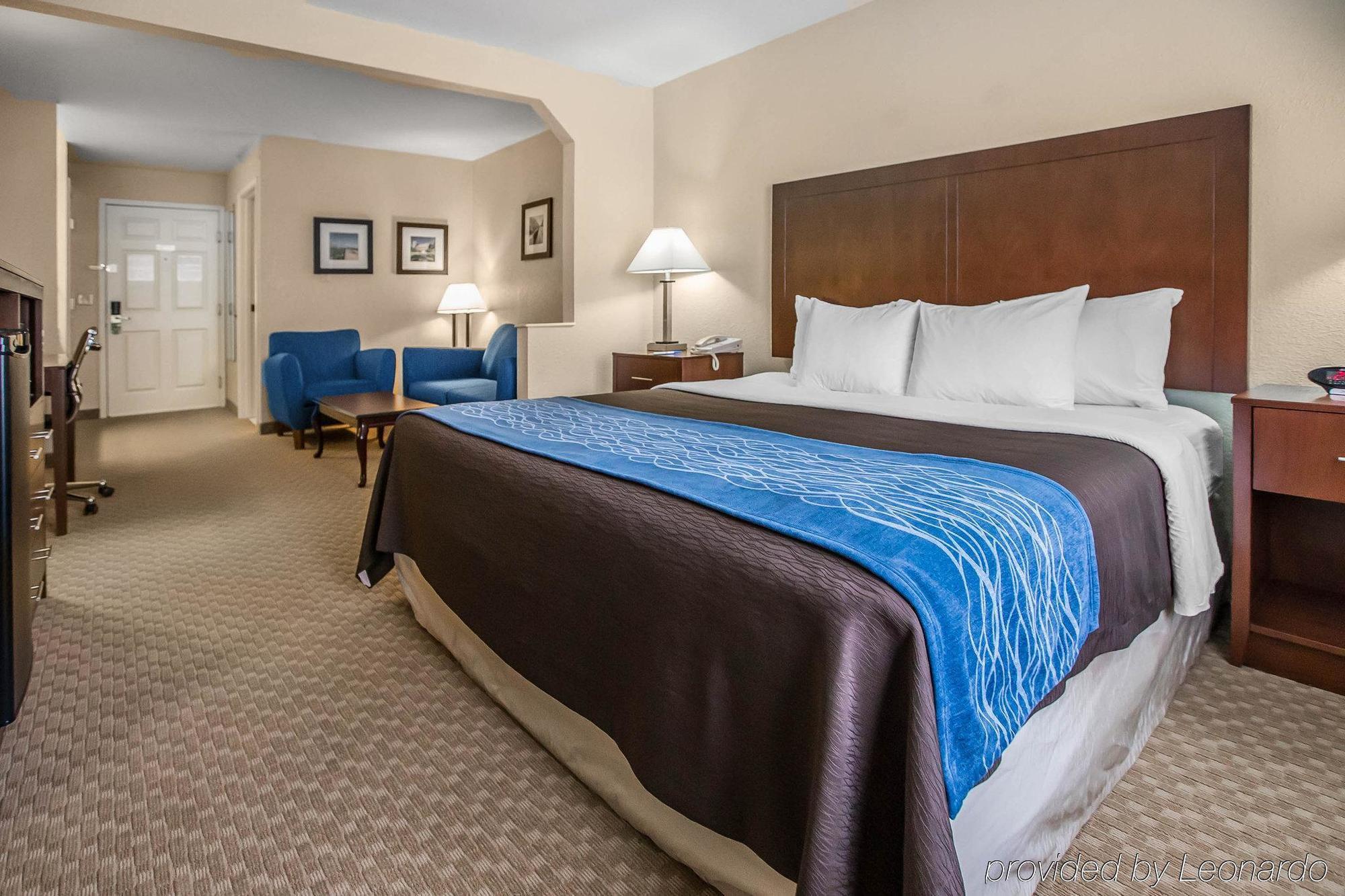 Quality Inn & Suites Dixon Near I-88 מראה חיצוני תמונה